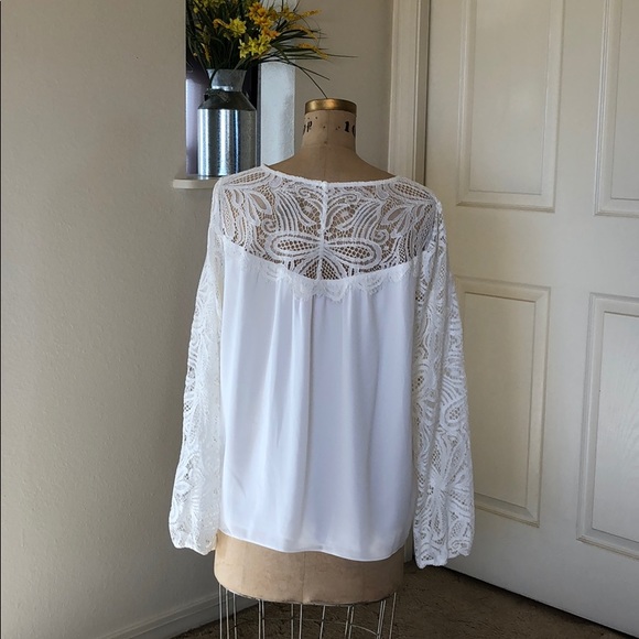 Lilly Pulitzer White Lace and Silky Top - Picture 2 of 3
